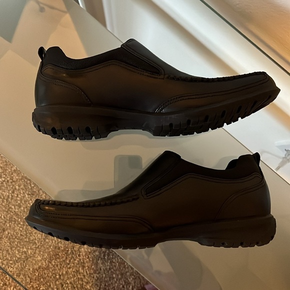 Cole Haan Black Slip-on Shoes/Loafers with Nike Air - Picture 9 of 12